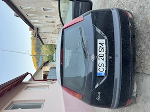 Ford Focus mk1 2002  - imagine 2