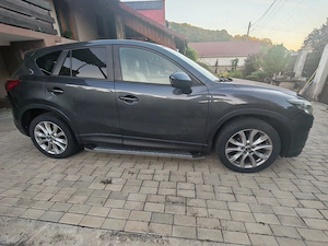 Vând Mazda CX-5