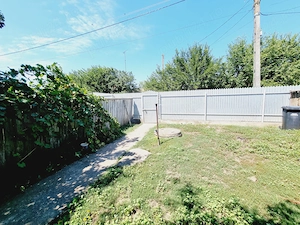 Casa cu teren 2068 mp sat Fundeni jud. Galati strada asflatata - imagine 7
