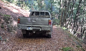 Vând Mazda B2500, an de fabricație 1996, cu tracțiune 4x4. - imagine 2