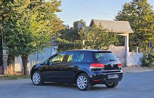 VW Golf 6 1.4 TSI Xenon Senzori Parcare Încălzire Scaune Parkassist Pilot Automat  - imagine 2