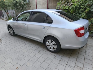 Skoda Rapid - imagine 5