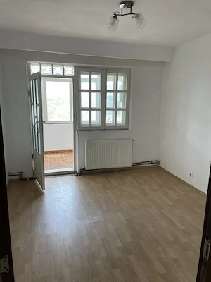 Apartament 3 camere 50 000 Eur - imagine 3