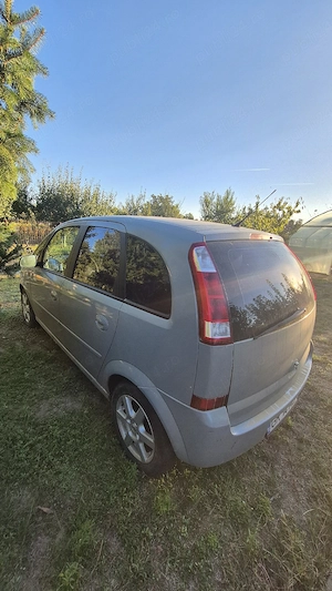 Dezmembrez Opel Meriva A 2005 1.8 benzina  - imagine 3