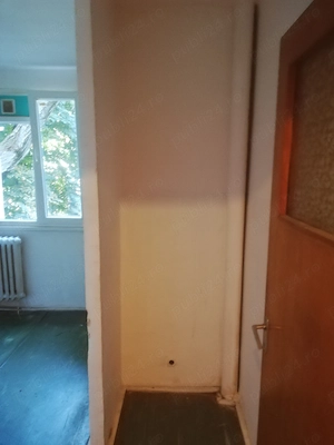 De vanzare: Apartament decomandat 2 camere