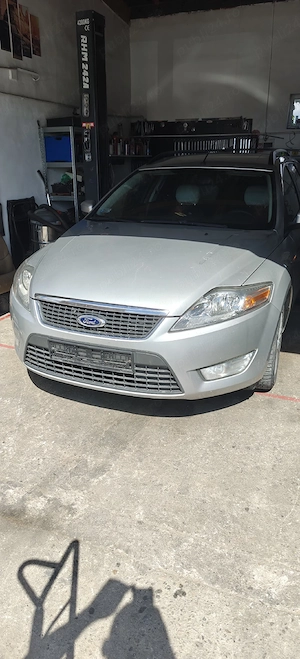 Dezmembram Ford Mondeo MK4  - imagine 5
