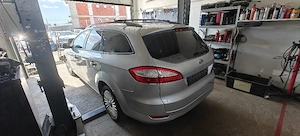 Dezmembram Ford Mondeo MK4  - imagine 2