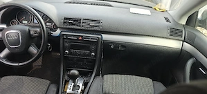 Dezmembrez Audi A4 B7 Kombi  - imagine 4