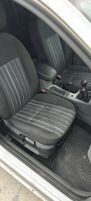 Dezmembram Ford Focus 2 FACELIFT Kombi  - imagine 5