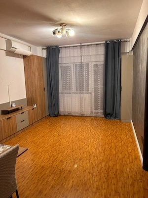 Proprietar: 2 camere, Bloc 2014 (Construcție Solidă), Parter Înalt, Str. Rezervelor 54   Mobilat - imagine 9
