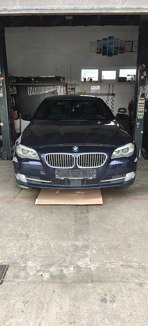 Dezmembrez BMW seria 5 F11  - imagine 5