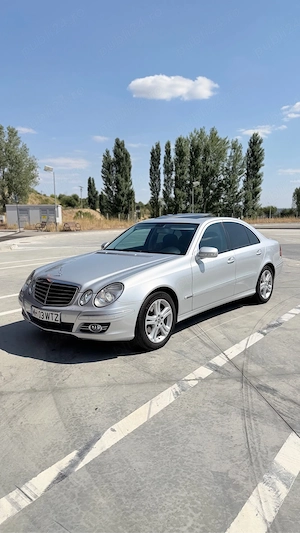 Mercedes Benz E220 CDI