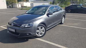 Volkswagen Jetta Hybrid 170 CP