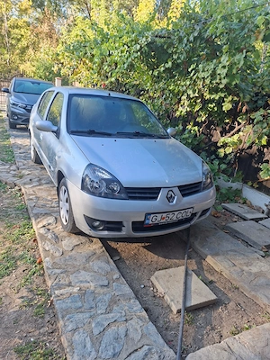 Vând Renault symbol diesel 2008