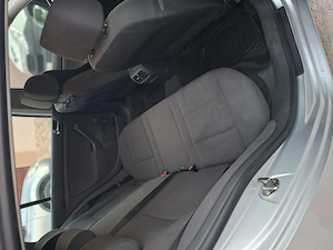 VW Golf 5 benzină  - imagine 7