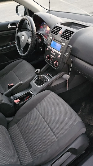 Vând Golf 5 1.9 TDI 105 cp Bls 2008 - imagine 5