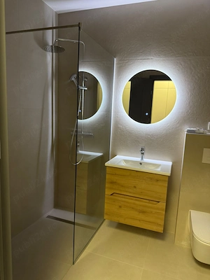 Inchiriez apartament ultramodern ADORA Park Arad  - imagine 3