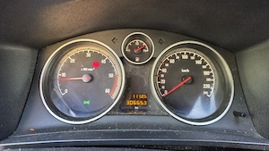 vand opel zafira B 19