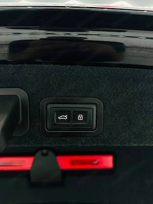 Audi A6 - imagine 18