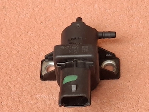 Electrovalvă vacuum   supapă agr pt.opel sau chevrolet  - imagine 4