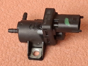 Electrovalvă vacuum   supapă agr pt.opel sau chevrolet 