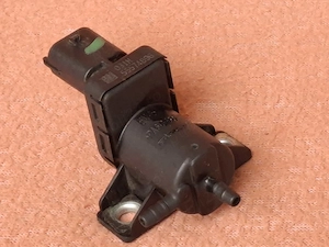Electrovalvă vacuum   supapă agr pt.opel sau chevrolet  - imagine 2