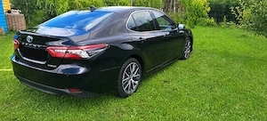 Toyota Camry 2022 - imagine 2