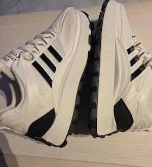 vand adidas 42.5 - imagine 2