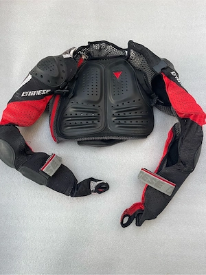 Armura moto Dainese  - imagine 2