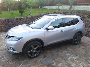 Vand Nissan Xtrail ,t32 Tekna ,motorizare2,0 diesel 177cp, cutie manuala 4x4i an2017 - imagine 2