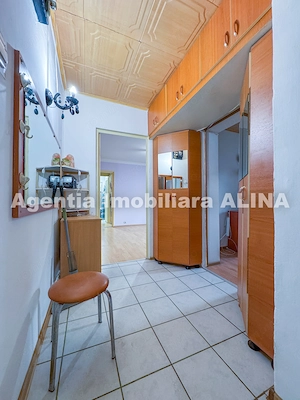 Ap. 3 camere in Mun. Deva, Jud. HD, str. Minerului, suprafata utila 48 mp + balcon de 2,30 mp. - imagine 6