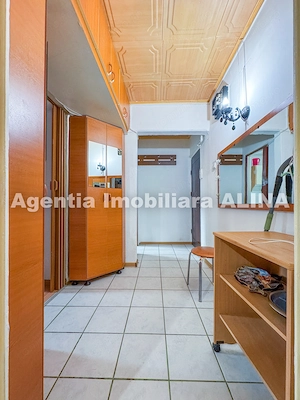 Ap. 3 camere in Mun. Deva, Jud. HD, str. Minerului, suprafata utila 48 mp + balcon de 2,30 mp. - imagine 7