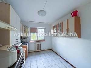 Ap. 3 camere in Mun. Deva, Jud. HD, str. Minerului, suprafata utila 48 mp + balcon de 2,30 mp. - imagine 15