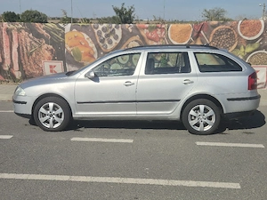Skoda Octavia DSG - imagine 4