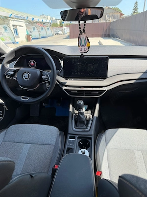 Skoda Octavia 4 facelift - imagine 2