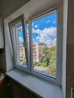 Apartament 2 camere decomandat, loc parcare cu copertină