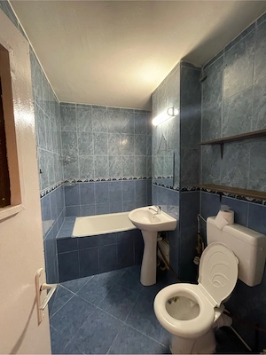 Apartament cu 2 camere, Oradea, Strada Lacul Roșu nr. 4. - imagine 4