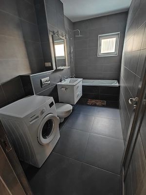 Închiriez apartament 3 camere + balcon la parter  în zona Kogălniceanu Sibiu (str. Partenie Cosma)  - imagine 3