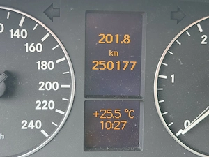 Mercedes A Class  - imagine 5