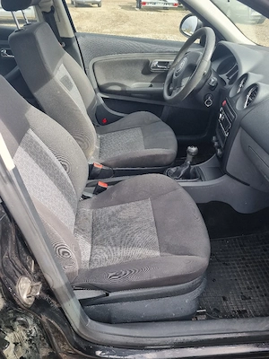 Seat ibiza 1.2 Benzină  - imagine 5