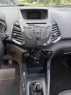 FORD ECOSPORT, ușor de condus - imagine 4