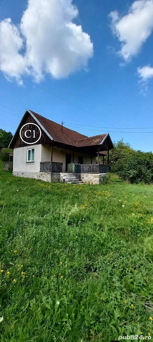 Vând Proprietate la Valea Bradului, Mun. Brad, Jud. Hunedoara, formată din 14368 mp teren și clădiri