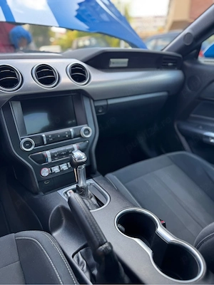 Ford Mustang 2.3 EcoBoost   2019   Automat   93.000 km - imagine 4