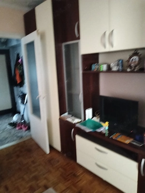 Închiriez apartament 2 camere  - imagine 3