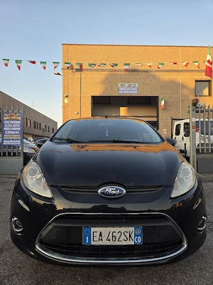 Ford Fiesta - imagine 3