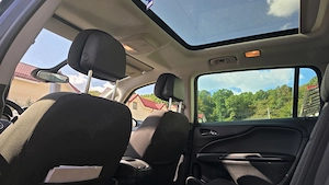 Opel Zafira Tourer 2014 | COSMO Autentic | 2.0 CDTI Automat (165 CP) | Parbriz Panoramic - imagine 4