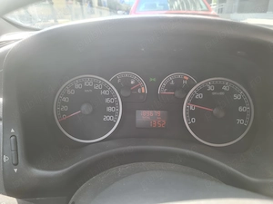 Vând Fiat Punto 1.2 benzina - imagine 3