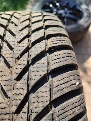 Set 4 jante R17 5x114.3 + anvelope iarnă Nokian Snowproof 2 SUV 215/65 R17 - senzori de presiune - imagine 3