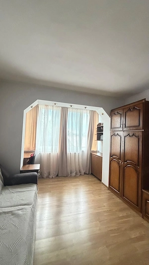 Inchiriez Apartament cu 2 camere micro 1 - imagine 6