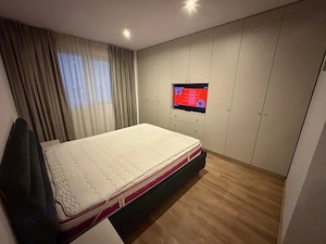 PENTHOUSE cu 2 camere de închiriat   Terasă 40 mp | Parcare subterană -ARADULUI - imagine 7